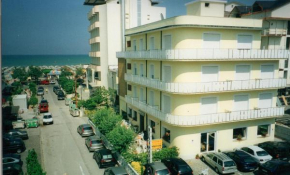  Hotel Rivamare  Червиа
